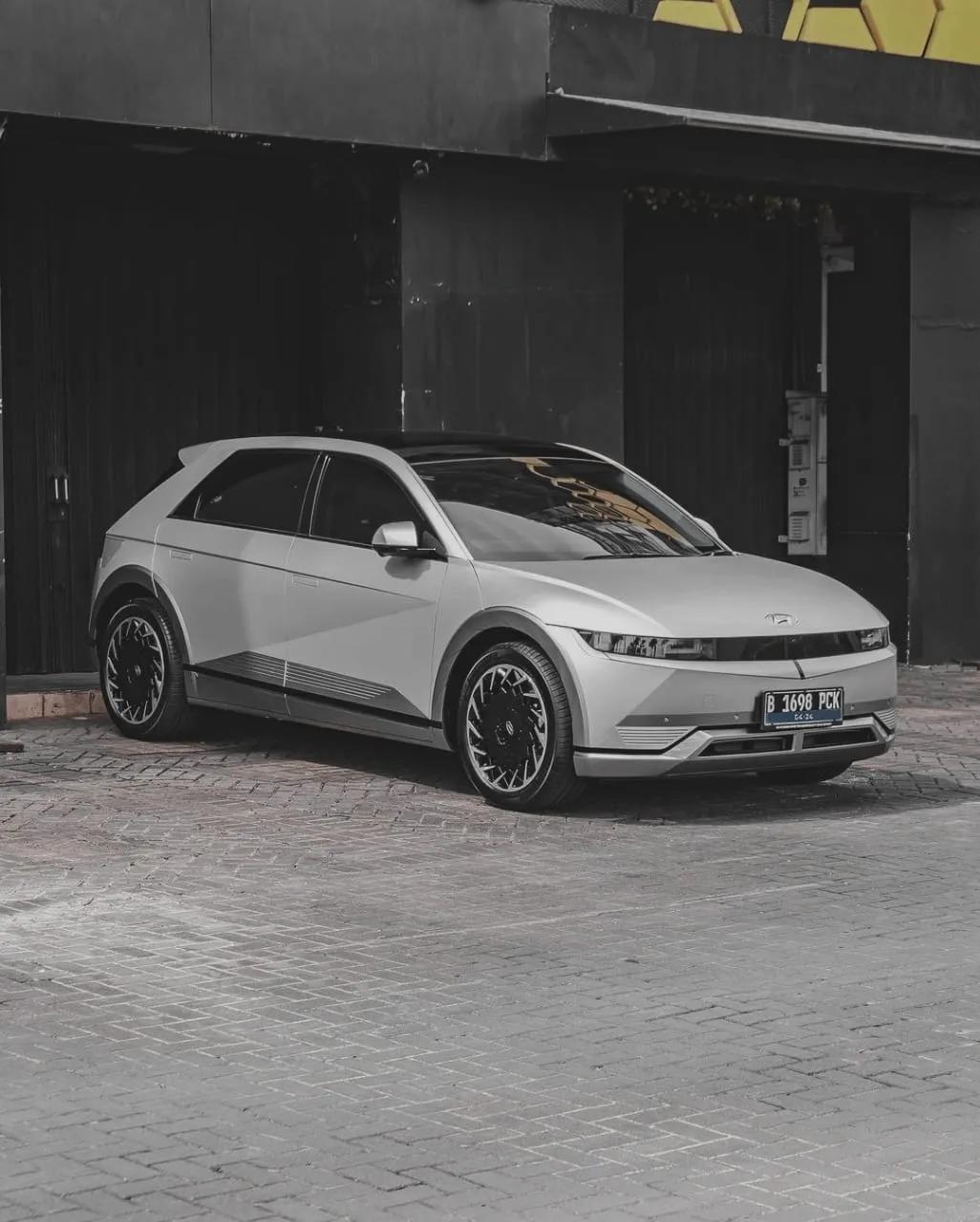 IONIQ 5 SIGNATURE LONG RANGE VIN 2024